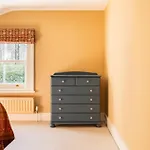 Battersea Park 3 Bedroom Residence