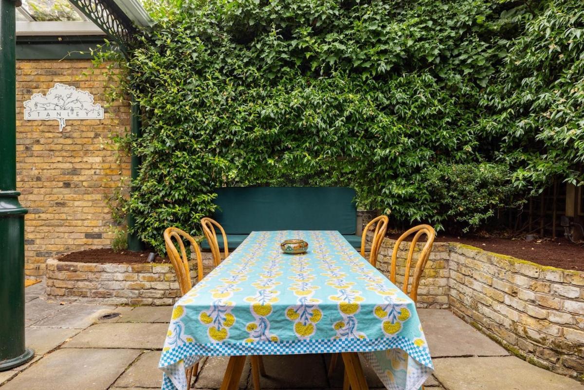 Battersea Park 3 Bedroom