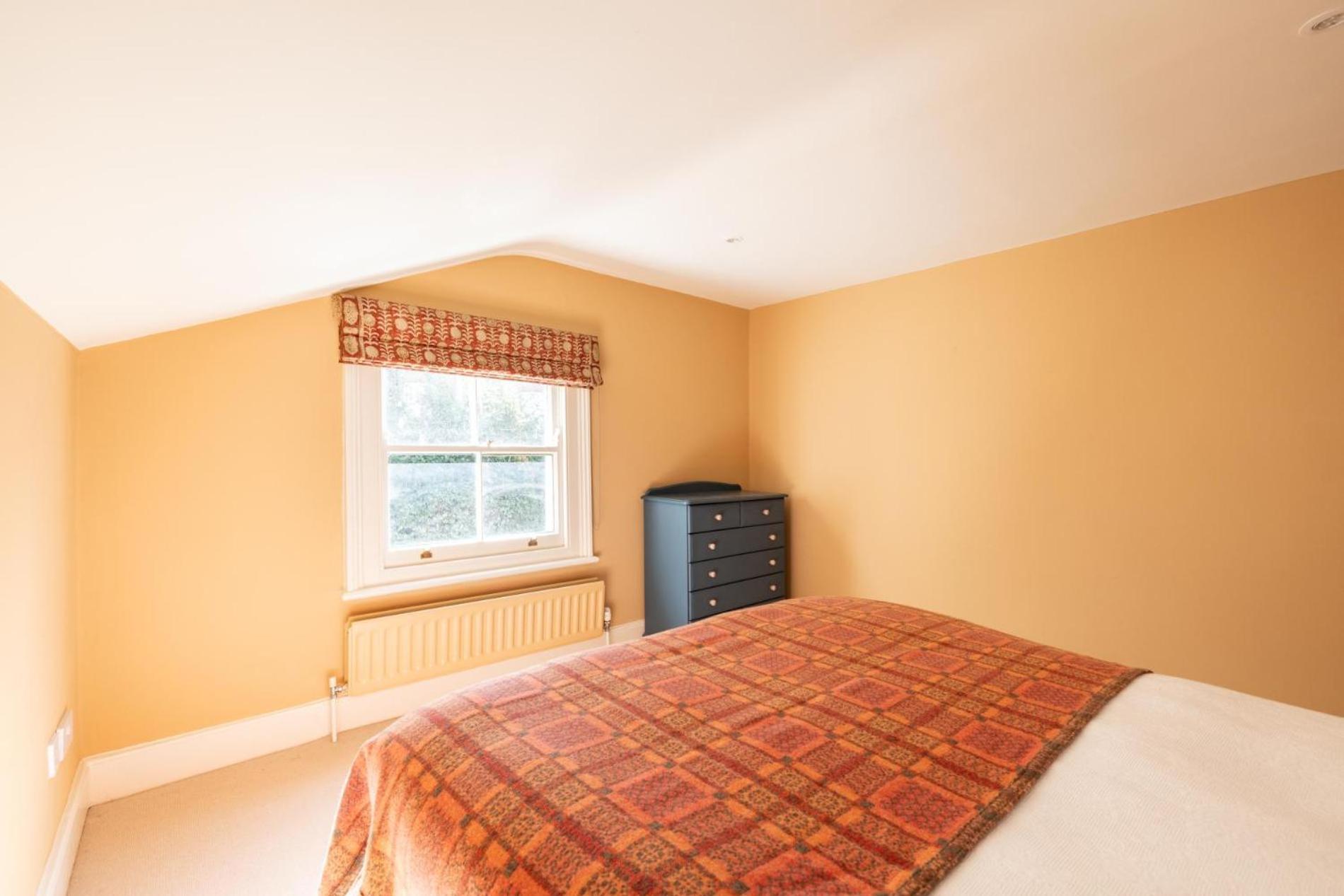 Battersea Park 3 Bedroom Holiday home