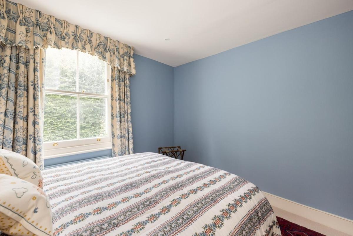 Battersea Park 3 Bedroom Holiday home London